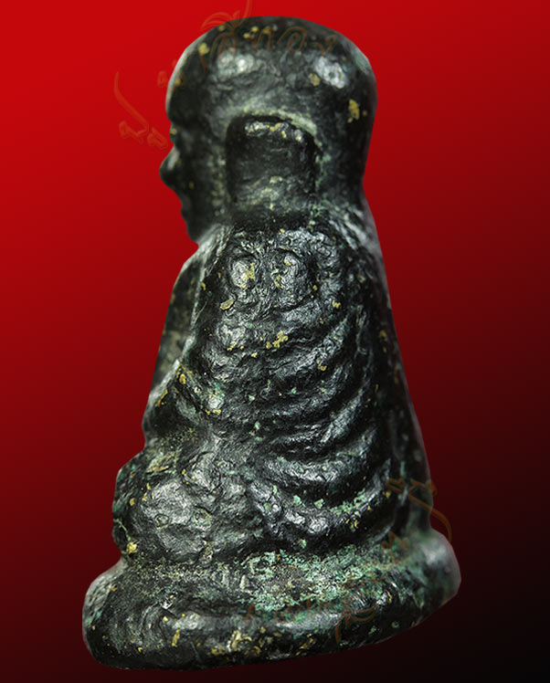 หลวงพ่อเงิน วัดบางคลาน จังหวัด พิจิตร รุ่นปืนแตก พิมพ์นิยมเศียรโต ปี ๒๕๒๘ (๑) 