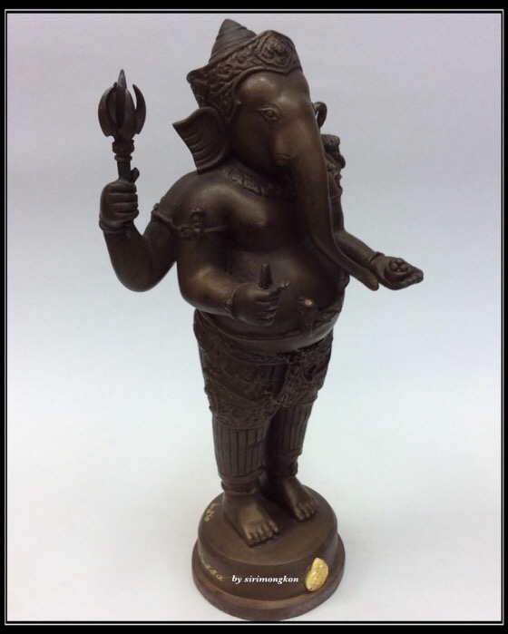 พระพิฆเนศ ปางยืนประทานพร รุ่น 100 ปี กรมศิลปากร ขนาดบูชา สูง 10.5 นิ้ว เนื้อโลหะผสม No.256