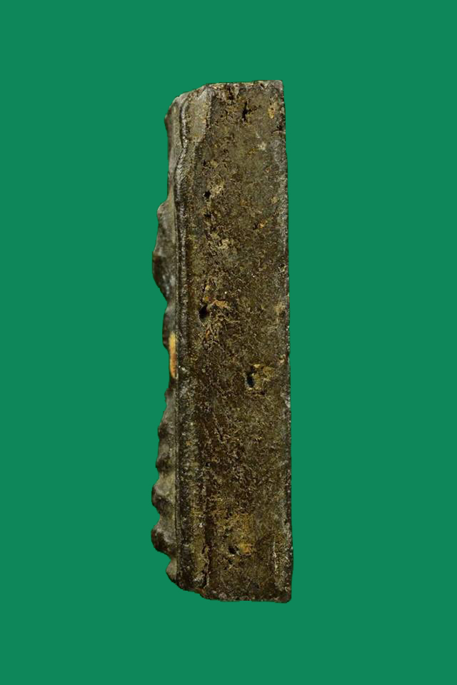 พระกรุวัดนก พิมพ์ใหญ่ ข้างอุ จ.อ่างทอง 