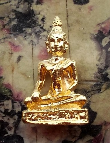วัดใจเริ่ม 10 บาท กับ รูปหล่อหลวงพ่อทันใจ  …AT104