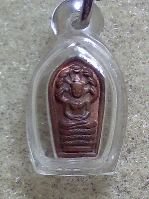 ปรกใบมะขาม หลวงปู่โต๊ะ สภาพเดิมๆครับ