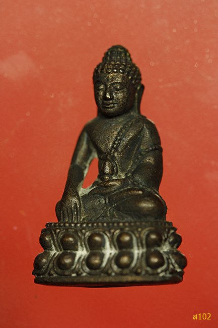 พระกริ่งหมื่นล้าน หลวงปู่หล้า ตาทิพย์ วัดป่าตึง จ.เชียงใหม่ ปี 2530 พร้อมกล่องเดิม...../1