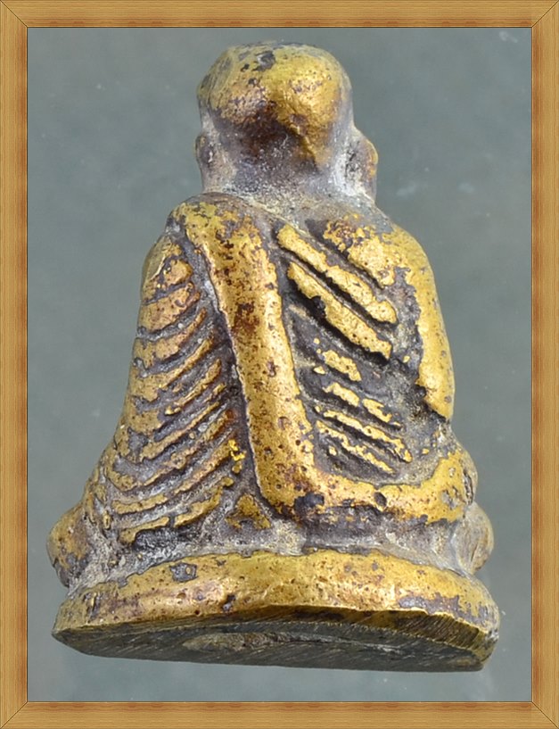 หลวงพ่อเงินบางคลาน พระพิมพ์โบราณ แห่งกรุวัดท่ามะไฟ จ.พิจิตร (เคาะเดียว)