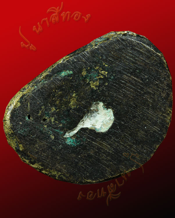 หลวงพ่อเงิน วัดบางคลาน จังหวัด พิจิตร รุ่นปืนแตก พิมพ์นิยมเศียรโต ปี ๒๕๒๘ (๒) 