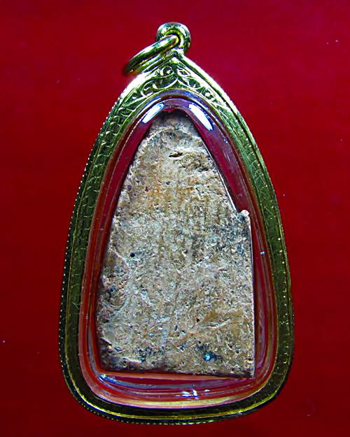 ขุนแผนพลายคู่ตัดเดี่ยว กรุบ้านกร่าง พิมพ์เกศอุ เลี่ยมทองครับ