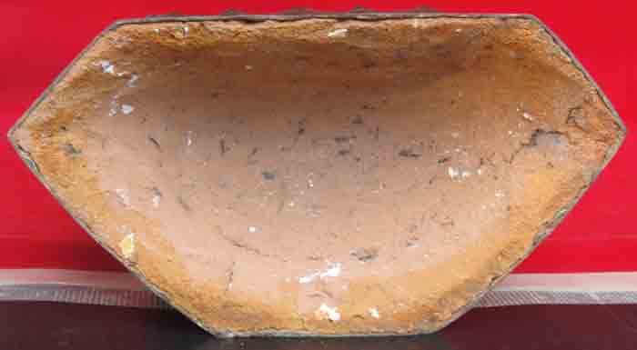 พระพุทธรูปบูชาปางมารวิชัยทรงเครื่อง ขนาดหน้าตัก 4.5 นิ้ว ความสูง 8.5 นิ้ว ฐานดินไทย