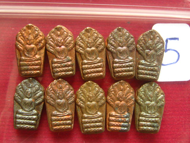 10 องค์ ปรกใบมะขาม ลป.คำพันธ์ วัดธาตุมหาชัย ครบ 77 ปี รุ่นมหาชัย ปี35