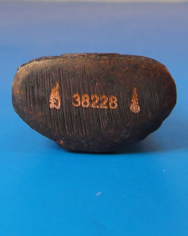 **(พิเศษ..ราคาเบาๆ)**หลวงพ่อโสธร พิมพ์ลอยองค์ ปี2550 อยู่ในชุดกรรมการ 