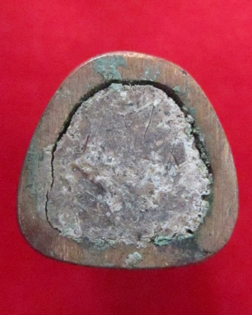 รูปหล่อหลวงพ่อทองกลึง วัดเจดีย์หอย