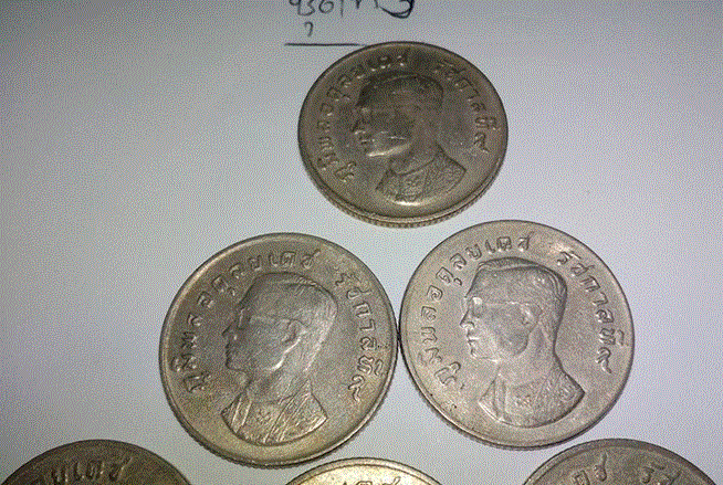 เหรียญ 1 บาท พญาครุฑปี2517 จำนวน 10 เหรียญ ชุดที่#3