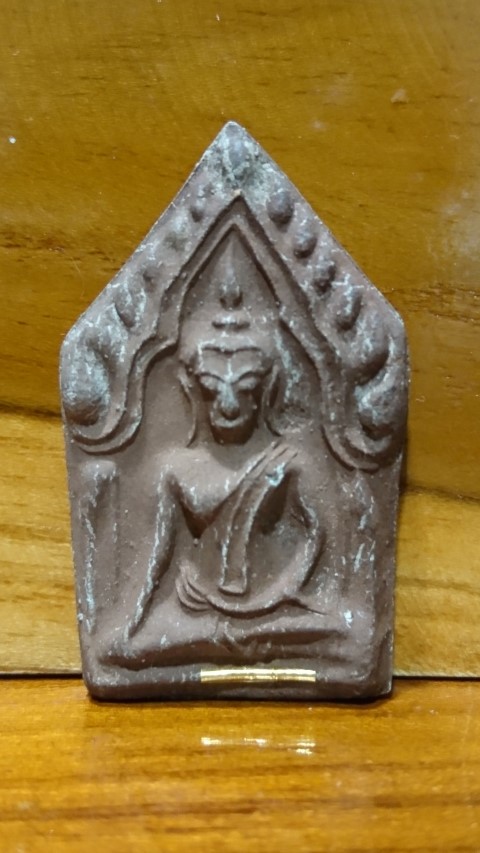 พระขุนแผนหลวงปู่ทิมวัดพระขาว ปี47 เนื้อชานหมากตะกรุดทองคำ