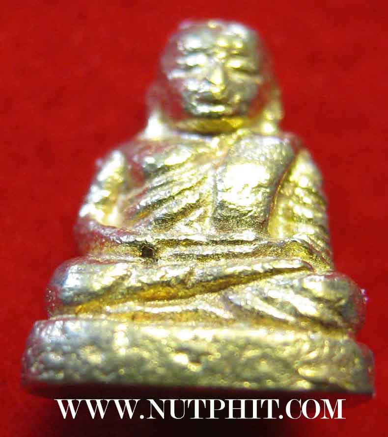 หลวงพ่อเงิน วัดบางคลาน พิจิตร ๓ องค์ ครบชุดพิมพ์ใหญ่-เล็ก แถมใบมะขามอีกองค์*80