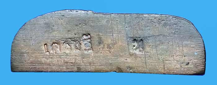 เหรียญหล่อเจ้าสัว รุ่นแรก หลวงพ่ออุ้น วัดตาลกง จ.เพชรบุรี ปี 2545 เนื้อนวโลหะ กล่องเดิมสร้างน้อยครับ