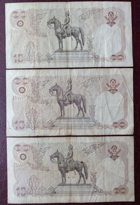 ธนบัตรในหลวง 10บาท แบบ12 หลังพระบรมรูปทรงม้า 3ใบ...เคาะเดียวแดง...