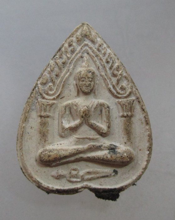 20 บาท พระผงขุนแผนพรายกุมารหลวงพ่อฤาษีลิงดำ วัดท่าซุง 