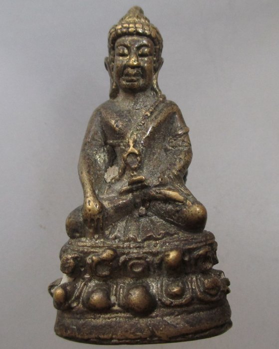 20 บาท พระกริ่งอุดผง ไม่ทราบที่ครับ