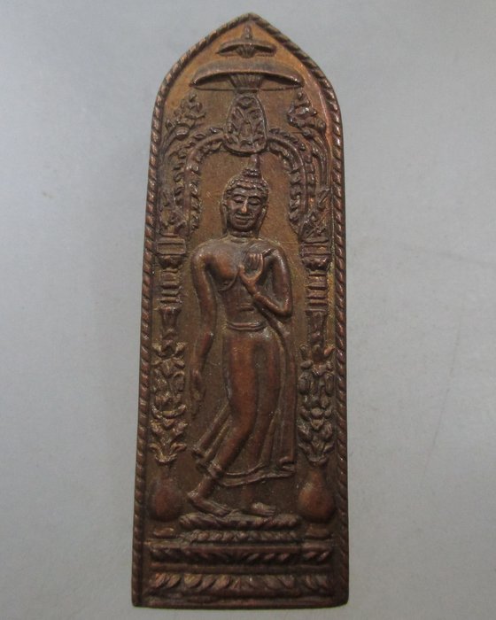 20 บาท พระลีลากำแพงนิ้ว หนังสือพุทธคุณจัดสร้าง