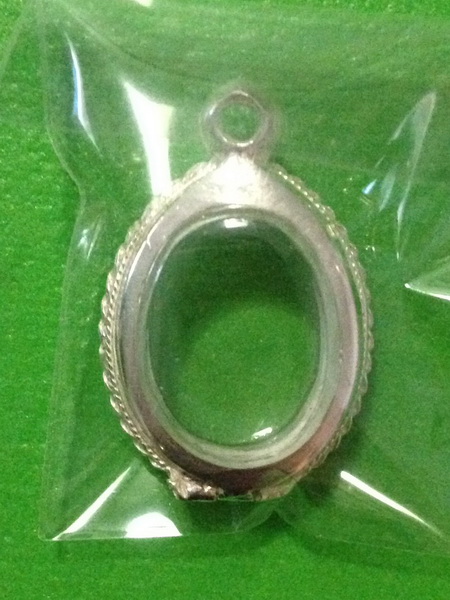 ตลับเงินลงยา ใส่เม็ดแตง เคาะเดียวครับ