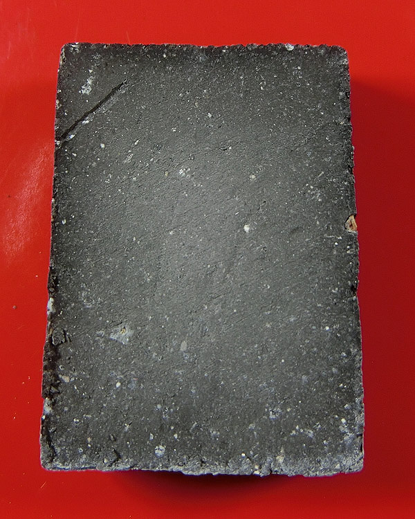 หลวงปู่ทวดเนื้อว่าน รุ่นกองทุน วัดช้างไห้ ปี 2535 พิมพ์เล็ก