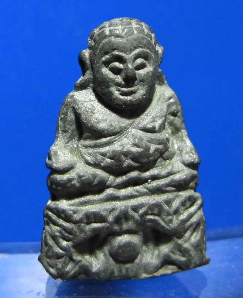 พระสังกระจาย  วัดทับกวาง จ.สระบุรี  เนื้อตะกั่ว 