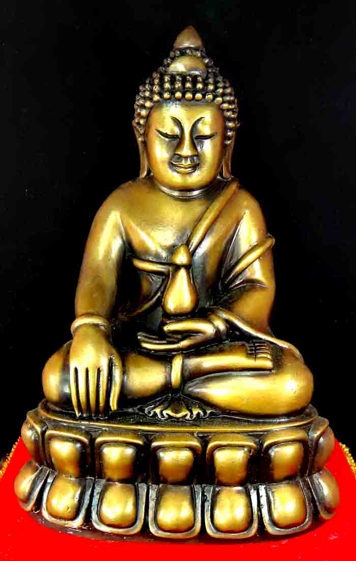 ***พระกริ่งบูชา*** เนื้อทองเหลืองรมมัน หน้าตัก 5 นิ้ว ฐานกว้าง 4 x 6 นิ้ว สูง 9 นิ้ว ใต้ฐานอุดแผ่นยั