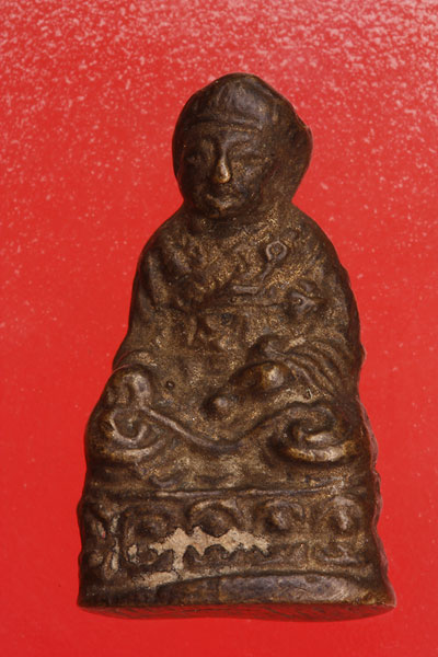 รูปหล่อไต้ฮงกง รุ่น 2 พิมพ์หัวหมวก