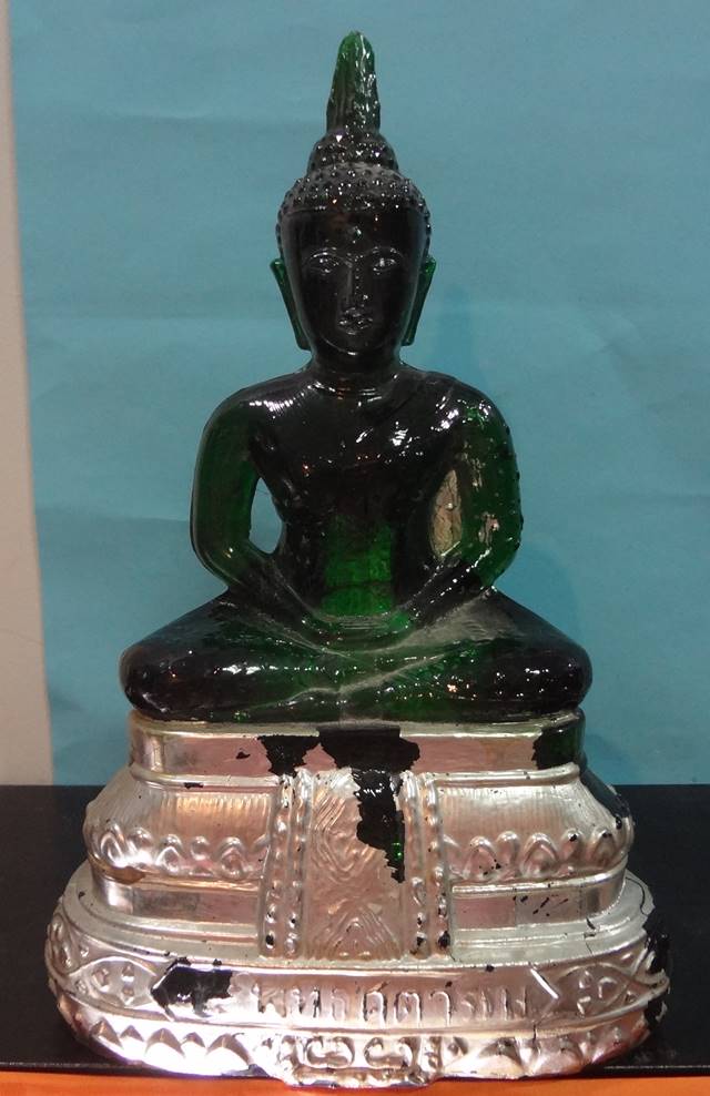  พระแก้วมรกต พิธี25ศตวรรษ เนื้อแก้วสีเขียวหน้าตัก 5 นิ้ว 