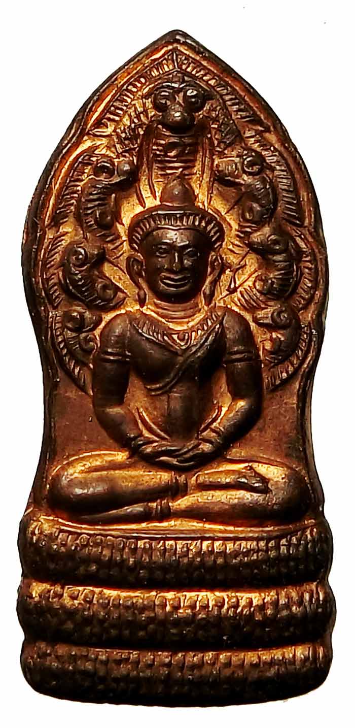 พระปรกใบมะขามรุ่นแรก ปี 2540 หลวงพ่ออุ้น วัดตาลกง บล็อกนิยม สวยเดิมๆครับ