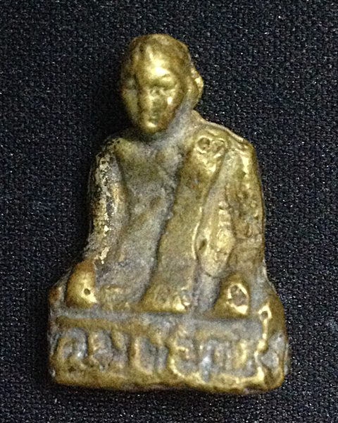 รูปหล่อโบราณรุ่นแรก หลวงพ่อเพ็ง ถาวโร วัดมงคลประสิทธิ์ จ. ลพบุรี