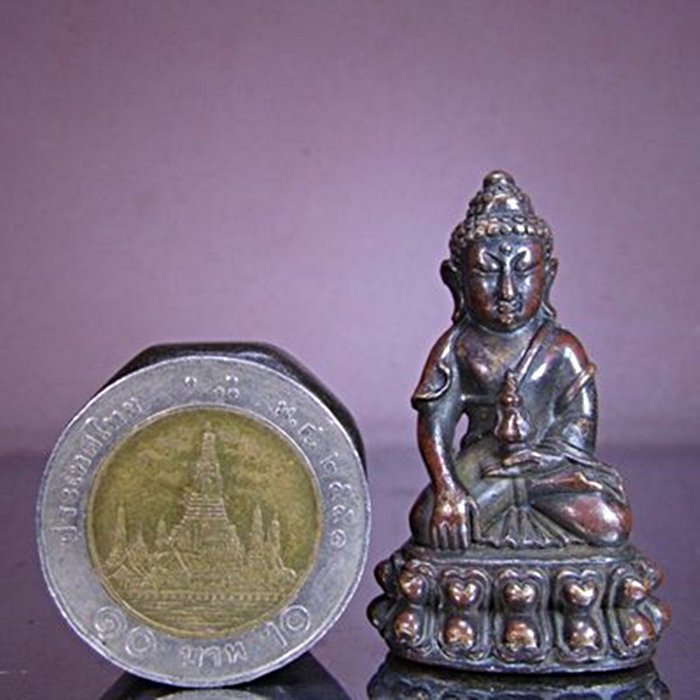 พระกริ่งใหญ่ หน้าจีน เลขที่ ๕๖๒ (โค๊ตนะ) ไม่ทราบที่