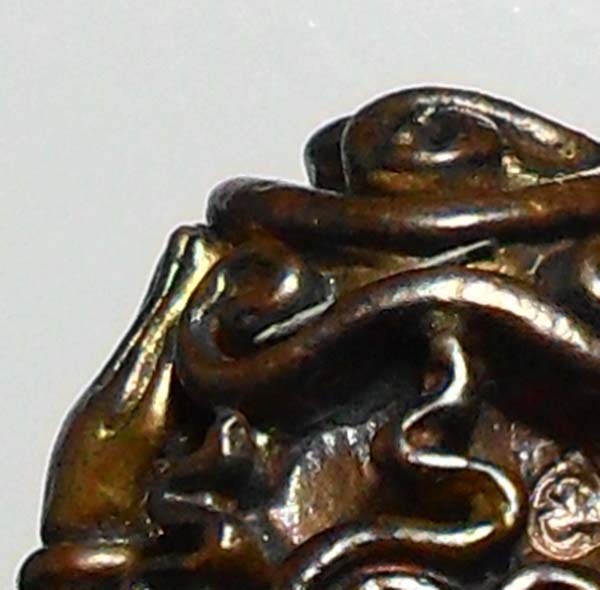 ปิดตาอุตตโม หลวงพ่อสาคร ปี53 เนื้อชนวน พิมพ์ใหญ่ เลขสวยๆ 1026 รวมได้ 9 พิเศษมีเข็ม 2 เล็ม นิยมครับ ก