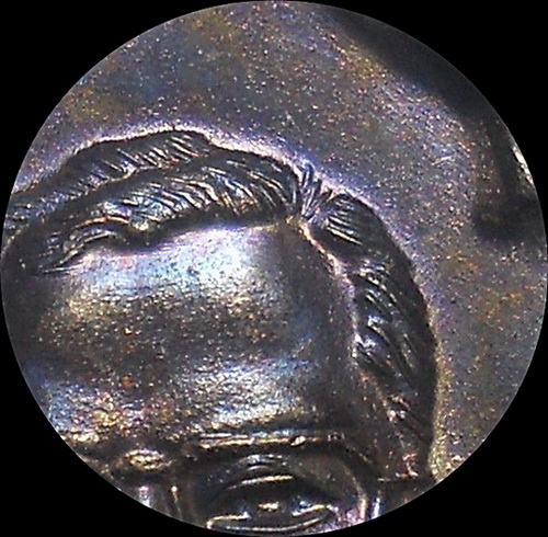เหรียญในหลวง ร.๙ ครบ ๔ รอบ ปี ๑๘ เนื้อทองแดง สวยกริ๊ป เส้นเกษา ๓ เส้น (2)