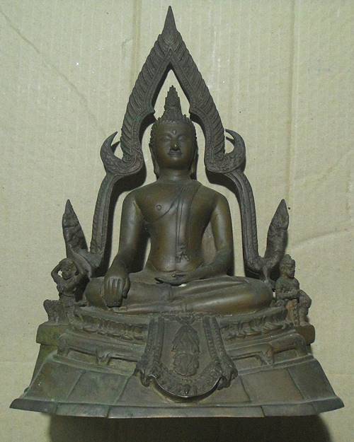 พระบูชาพระพุทธชินราช ภปร สองถอดหน้าตัก4.5นิ้วหมายเลข35สวยผิวหิ้งเดิมๆครับ