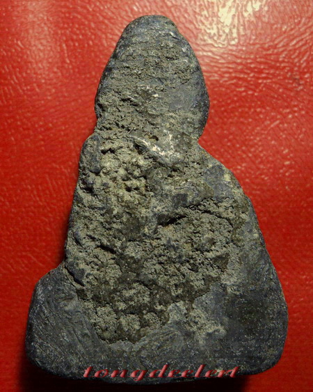 ยอดขุนพลแห่งลุ่มน้ำแม่กลอง พระท่ากระดานเนื้อตะกั่วสนิมแดง กรุท่าเสา จ.กาญจนบุรีค่ะ