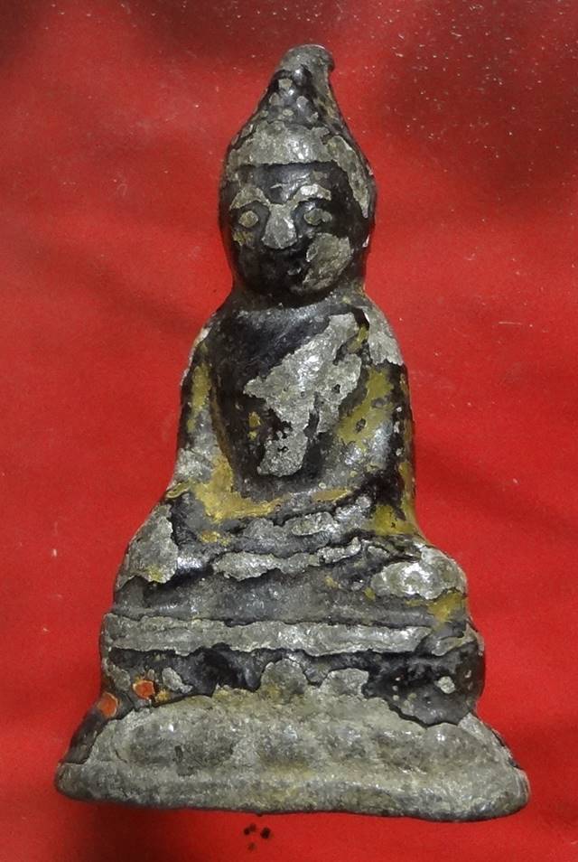 พระแก้บน สมัยอยุธยา เนื้อชินตะกั่ว ครับ