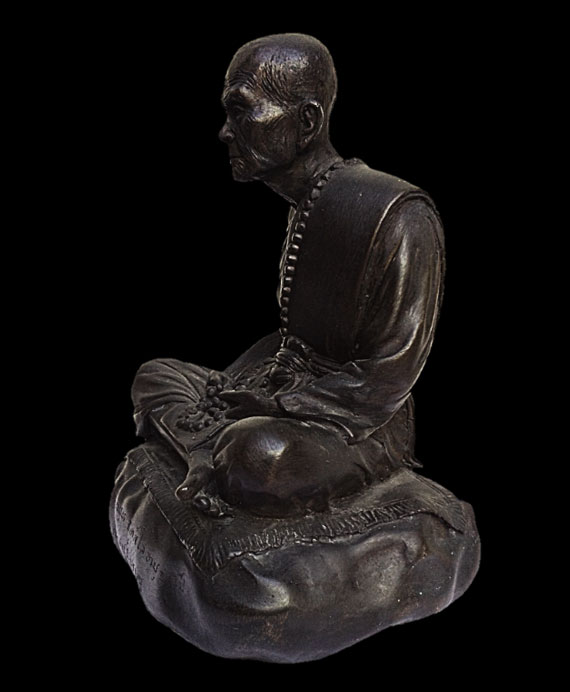 เคาะเดียว พระบูชาหลวงปู่หมุน วัดบ้านจาน ขนาด 5 นิ้ว รุ่นเสาร์ 5 บูชาครู ปี43 สภาพสวยมากๆ