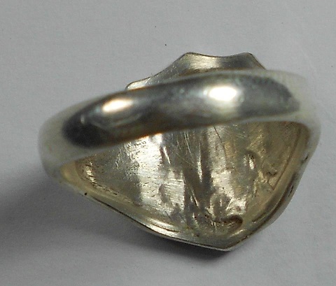 แหวนโล่หลวงพ่อโสธรเนื้อเงินลงยา