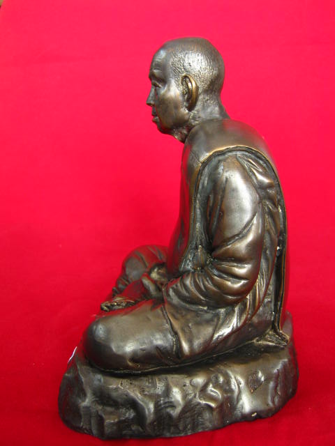 หลวงปู่เหรียญ วรลาโภ วัดอรัญบรรพต จ.หนองคาย 5 นิ้ว สวยๆๆ ส่งถึงบ้านครับ