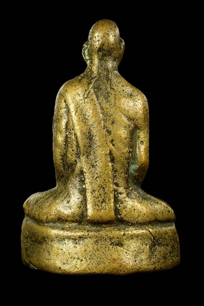 รูปหล่อหลวงพ่อเดิม 