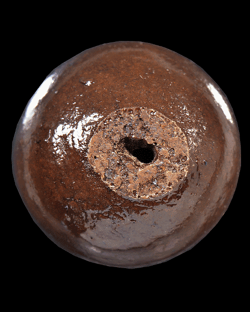 เม็ดประคำเหล็กพี้ หลวงปู่หมุน วัดบ้านจาน จ.ศรีสะเกษ เม็ดที่ 2