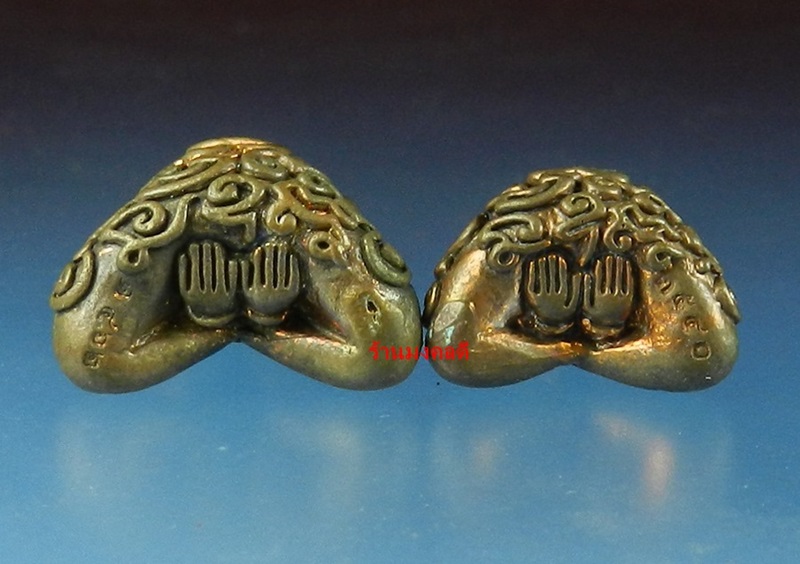 พระปิดตามหาอุตตโม ไตรมาส53 หลวงพ่อสาคร วัดหนองกรับ พิมพ์ใหญ่และพิมพ์กลาง เนื้อทองแดง สวยมาก