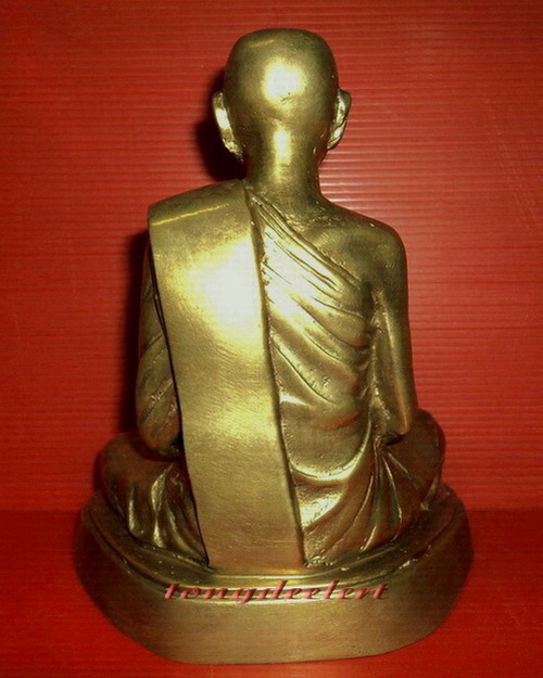 รูปหล่อบูชาพระครูสิงหบุราจารย์ (หลวงพ่อแป้น ภทฺทโก) วัดกระทุ่มปี่ จ.สิงห์บุรี