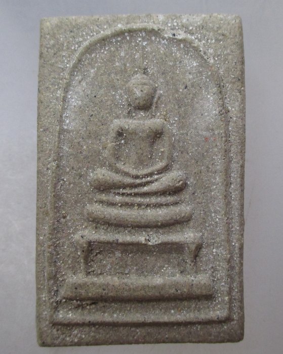 20 บาท พระสมเด็จขาโต๊ะ ไม่ทราบที่ครับ