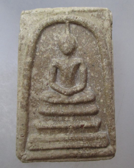 20 บาท พระสมเด็จไม่ทราบที่ครับ