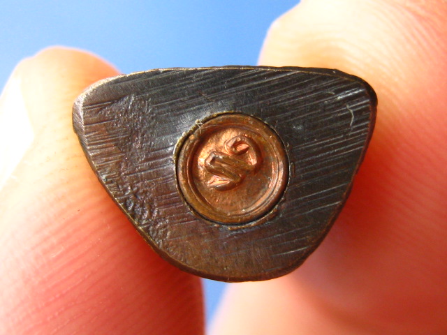 2 องค์ รูปหล่อพระครูนนทโสภิต(หลวงพ่อเงิน) วัดช่องลม จ.นนทบุรี