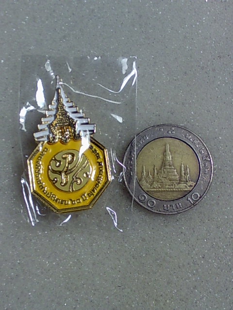 เข็มกลัด ภปร พระราชทาน สวยเดิมๆครับ (2)