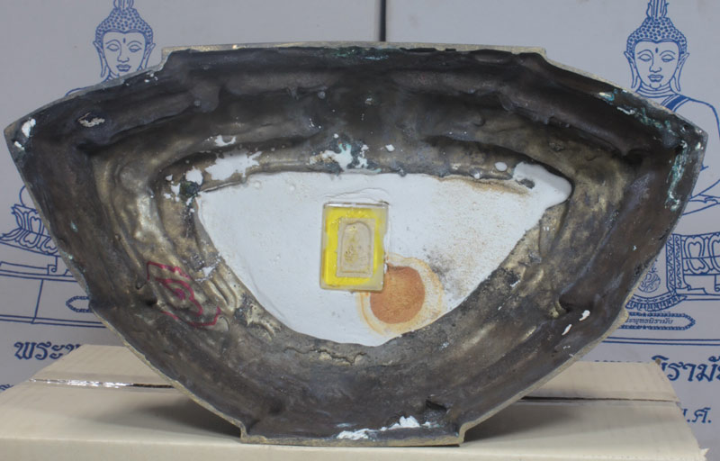 พระบูชา พระพุทธนิรามัย ภปร.กระทรวงสาธารณสุข ปี ๒๕๔๓ หน้าตัก ๙ นิ้ว หมายเลข ๐๖๔