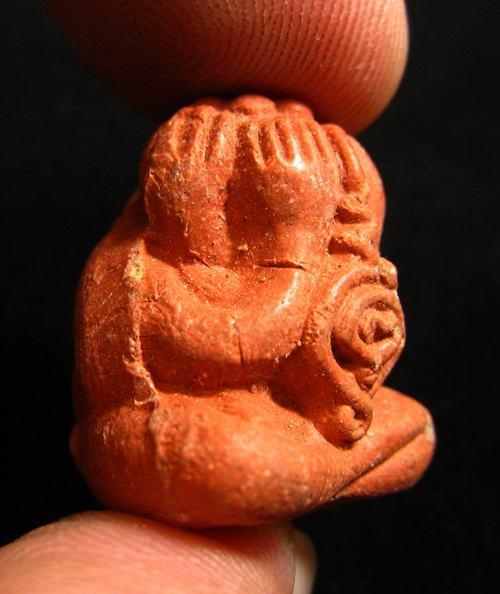 พระปิดตาเนื้อผงชมพูนุชก้นอุดเทียนชัย หลวงปู่หมุน ออกวัดซับลำใย 2543 #4