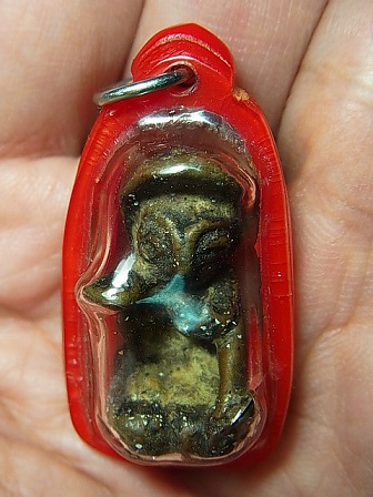 นางกวักหล่อโบราณ เนื้อทองแดงเถื่อน เก่ามาก ๆ 