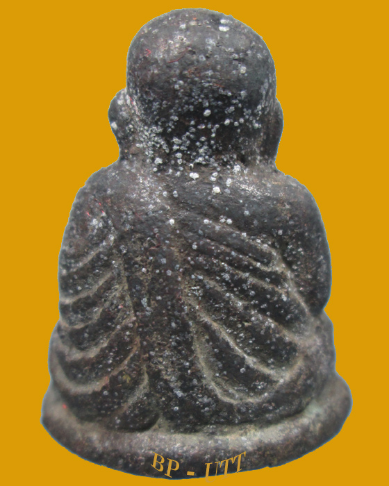 สวยๆ ** หลวงพ่อเงิน  เนื้อพระบูชากรุเก่า ออกวัดหลวง จ.พิจิตร พร้อมกล่องเดิมจากวัด **